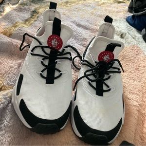 Nike Air Huarache Drift